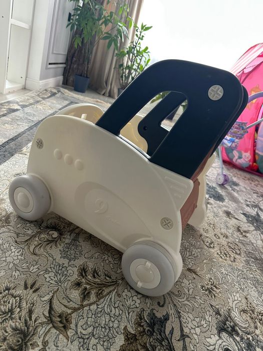 Толокар машинка baby pods