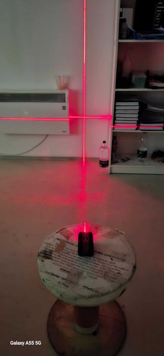 Laser pt Trasat/Montaj cu raza "Rosie"