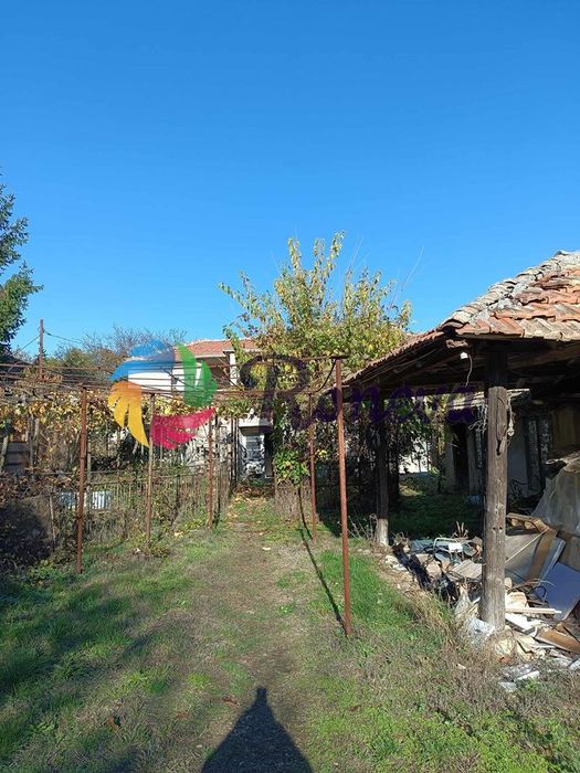 Къща в Варна, област-с.Климентово площ 120 цена 74000