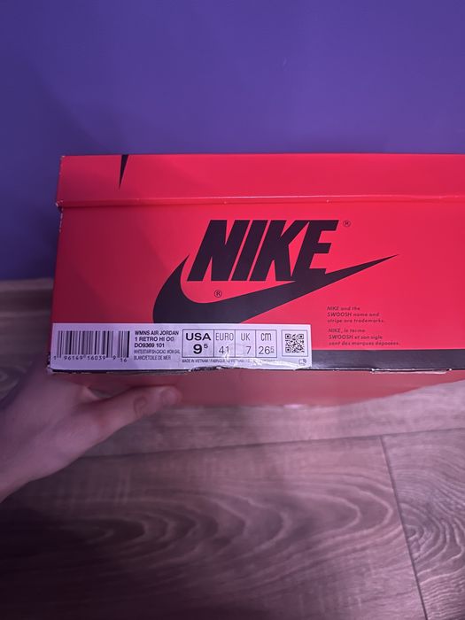 Air Jordan 1 High OG Starfish