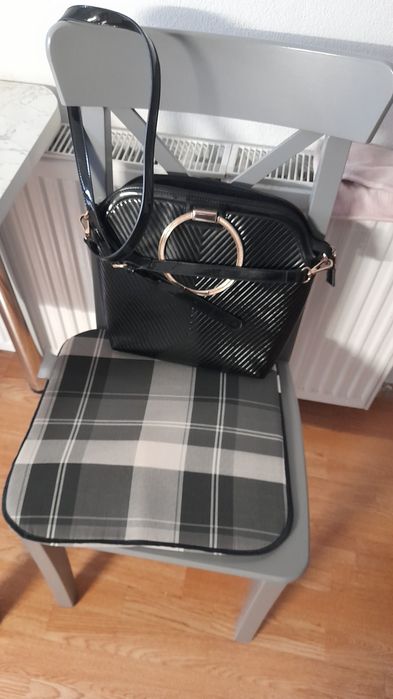 Vind geantă damă neagră