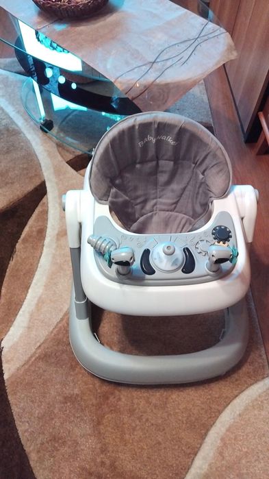 Premergător Babywalker