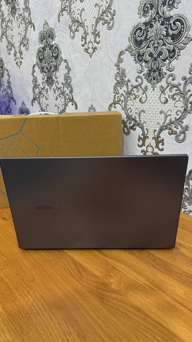 Ноутбук Honor 15