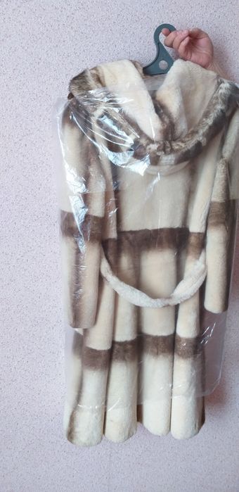 Шуба (мех бобер)