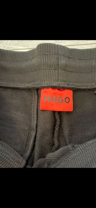 hugo pantaloni