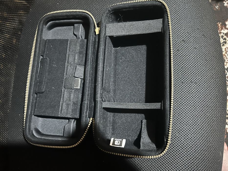 Калъф Zelda Nintendo Switch Oled travel deluxe