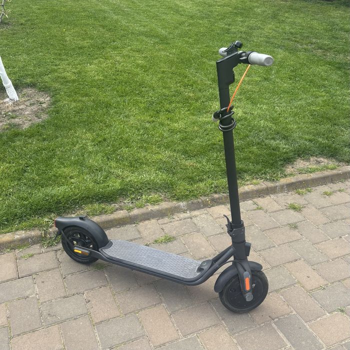 Trotineta Electrica NINEBOT SEGWAY F30E