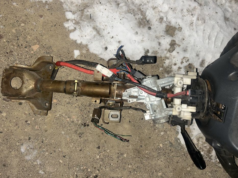 Продам руль в сборе