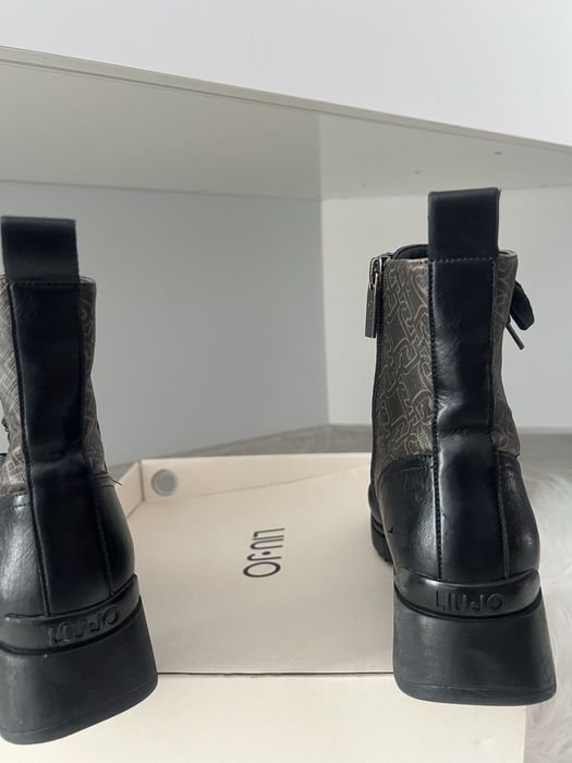 Боти Liu Jo като нови!