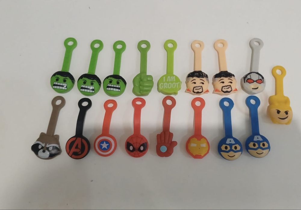 Скрепыши Marvel из Магнум