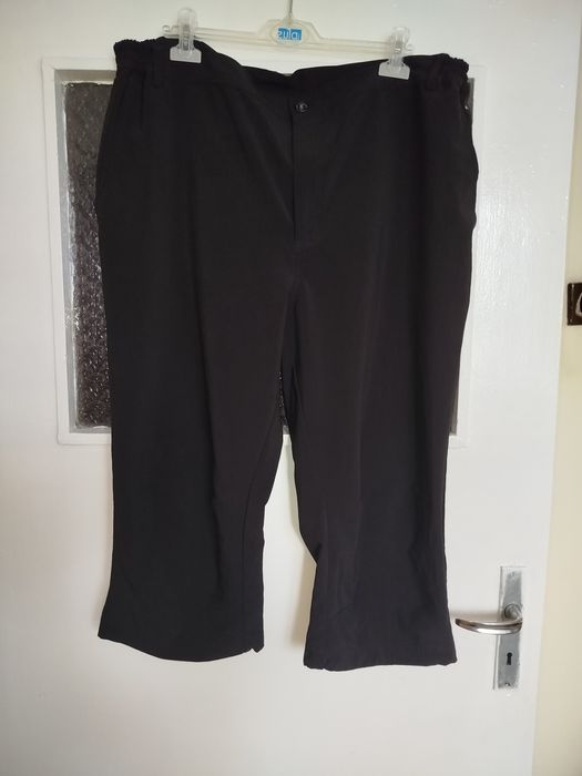 Еластичничен къс панталон 2-3 хл