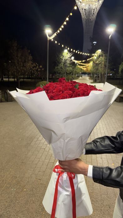151 роз букет продается
