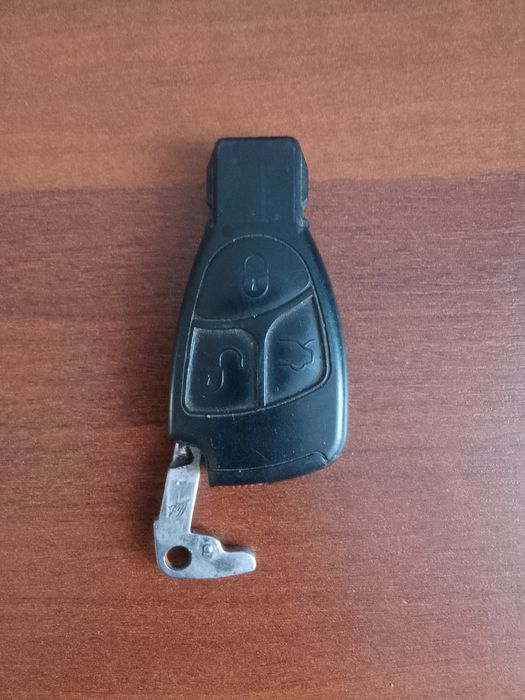 Ключ рыбка mercedes w210