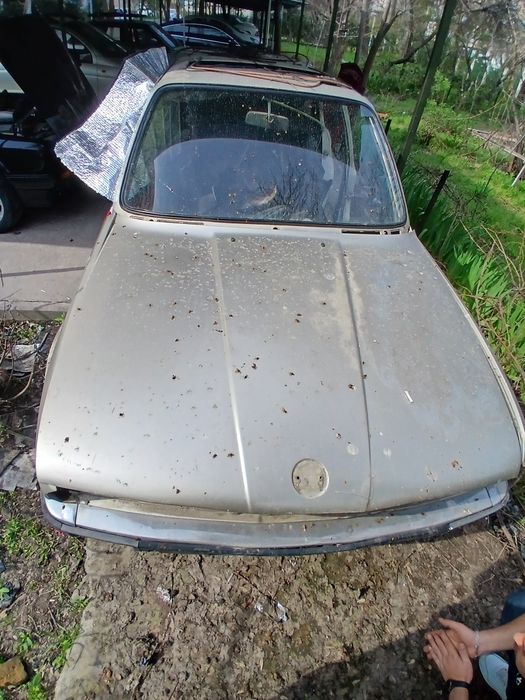 Продам капот от бмв е30