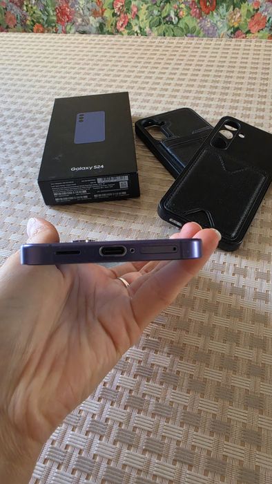 Продам Samsung s 24