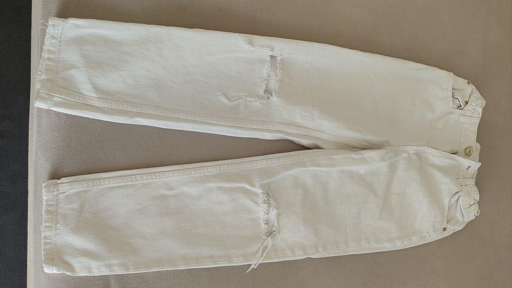 Benetton и Mango дънки 10-11 г.