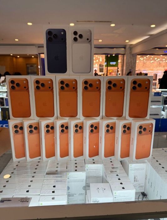 Айфон 17 про Макс Белый цвет!