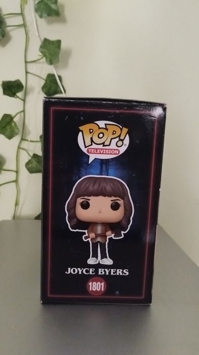 Joyce Byers Funko Pop  season 5