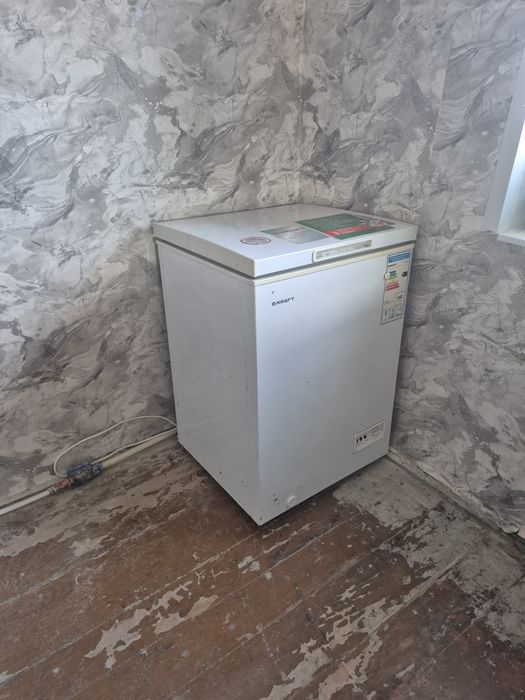 Продам морозильную камеру