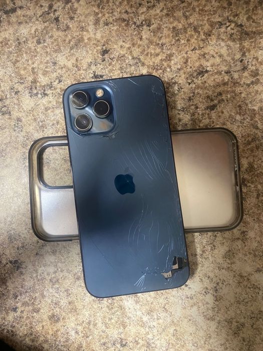 Продам iphone 12 pro max