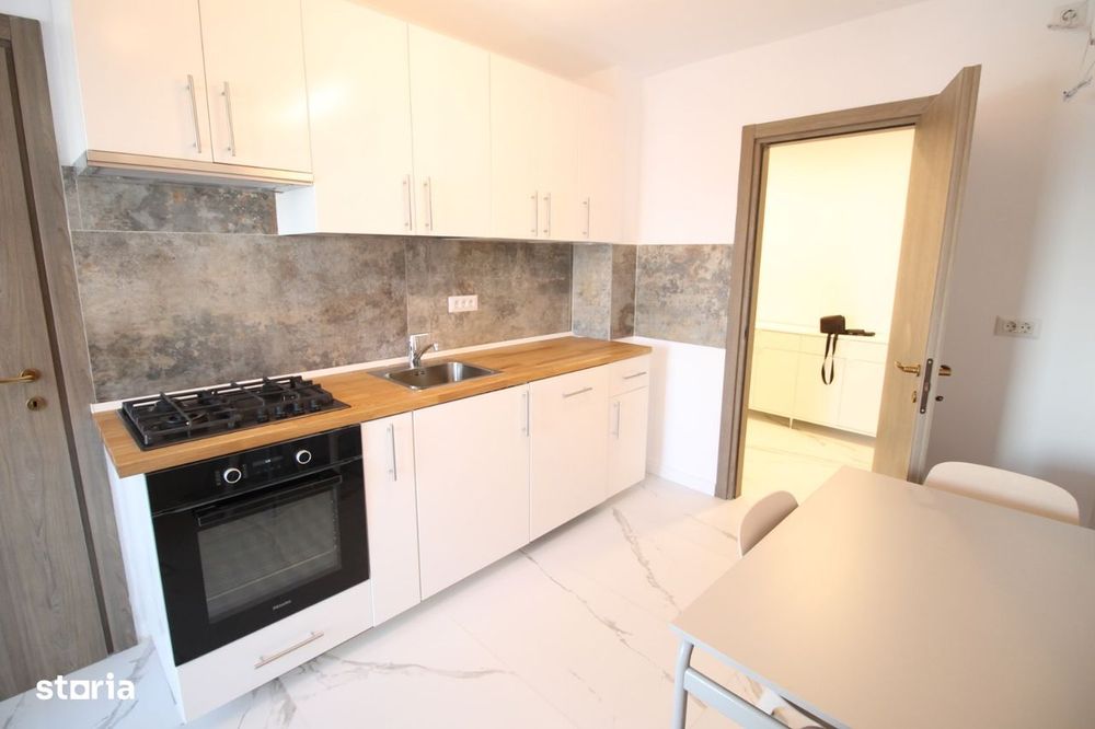 Pers privata ofer in chirie 3 camere decom, 2 bai 2 balc ultracentral