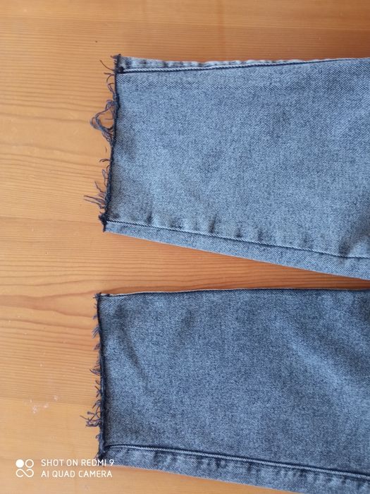 Дънки 26 размер . Графит цвят .