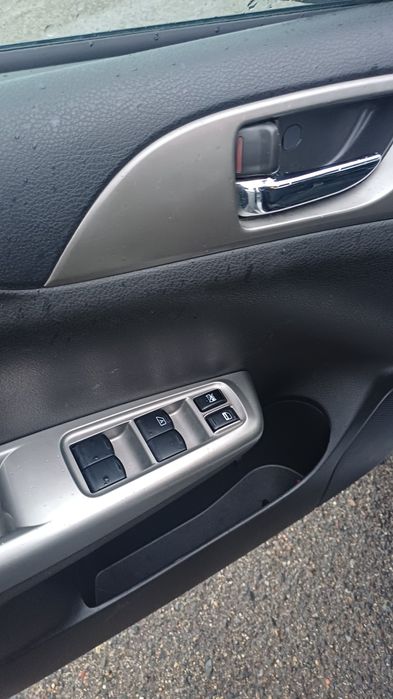 Субару Импреза 2010