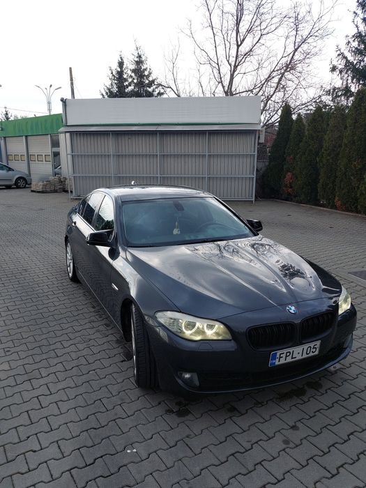 Vând BMW seria 5 F10 an 2010 cutie  automata proipietar in acte