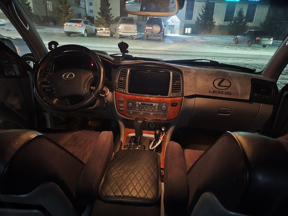 Лексус ЛХ 470 продаётся