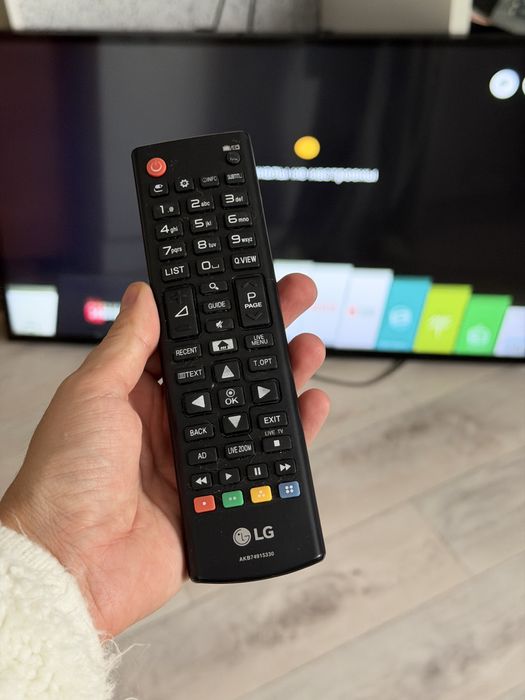 Продам телевизор LG
