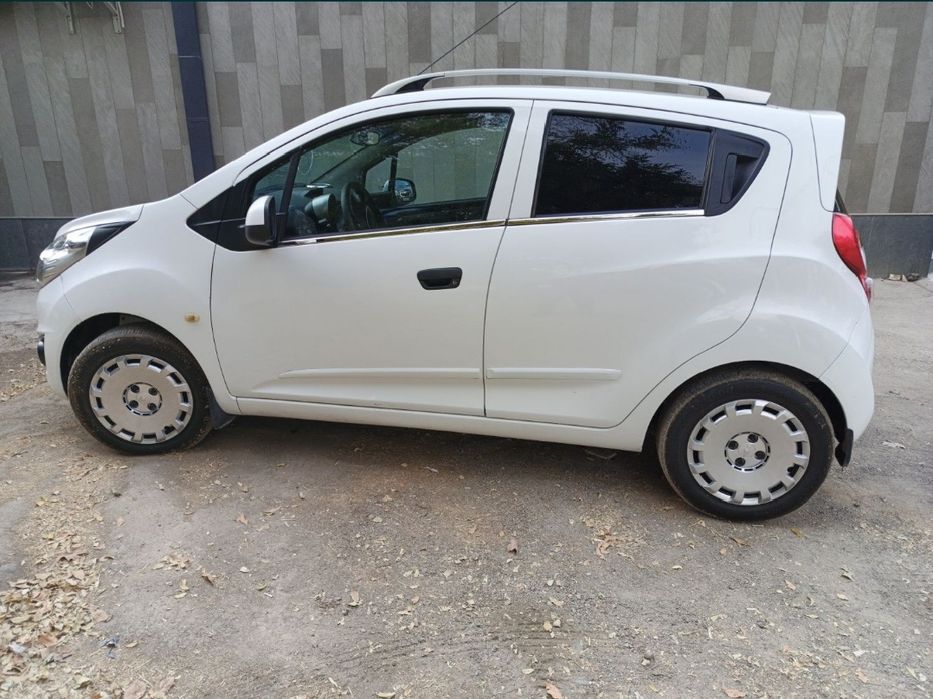 Аренда с выкупом Spark 2013 йил 1.25 мотор