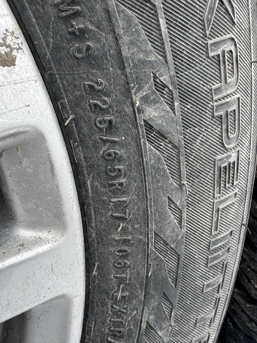 Шины и диски 5*114.3 R17 225/65R17