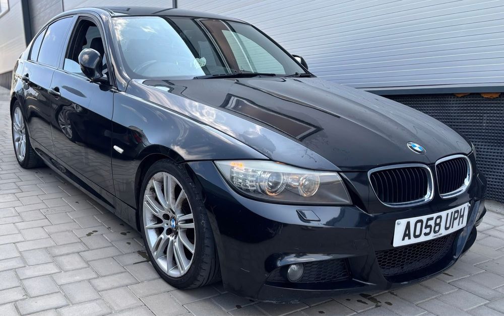 Dezmembrez BMW 320d LCI,Motor N47 2.0d 177cp Logic 7 Xenon adaptiv cic