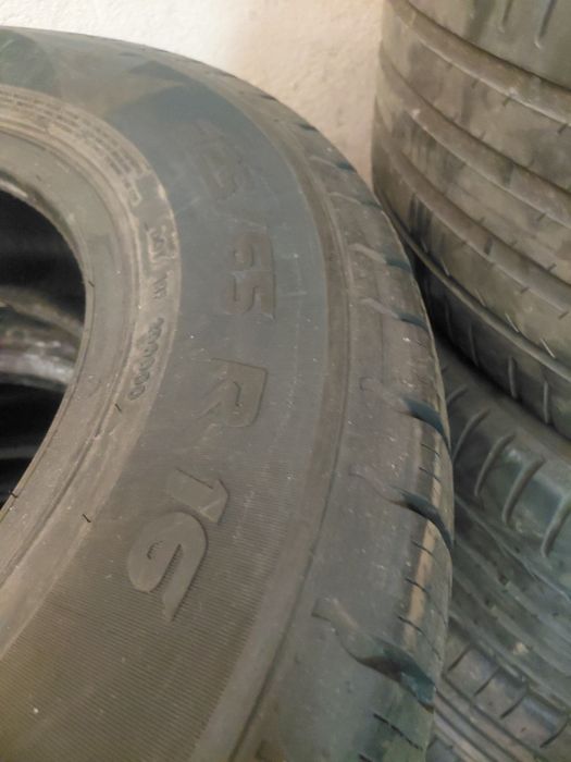 225/65/16C"pirelli, vredestein2бр.гуми