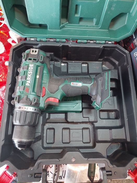 Винтоверт боди Parkside 20 волта. Метален патронник.