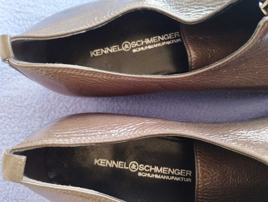 Fin Comfort, Gabor, Kennel & Shemenger и Bär номер 42.