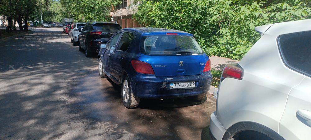 Продам Пежо 307 1.6 мех бензин.