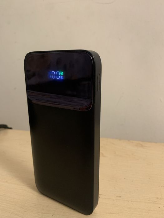 Повербанк 10000