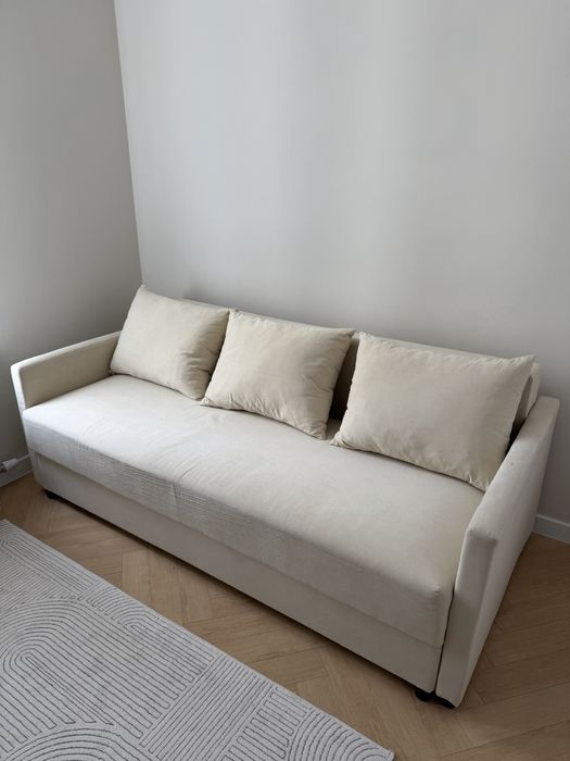 Диван двухместный без деффектов