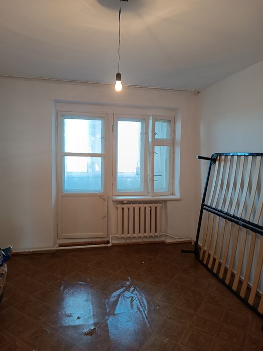 Продаётся 3-комн квартира СМП 163