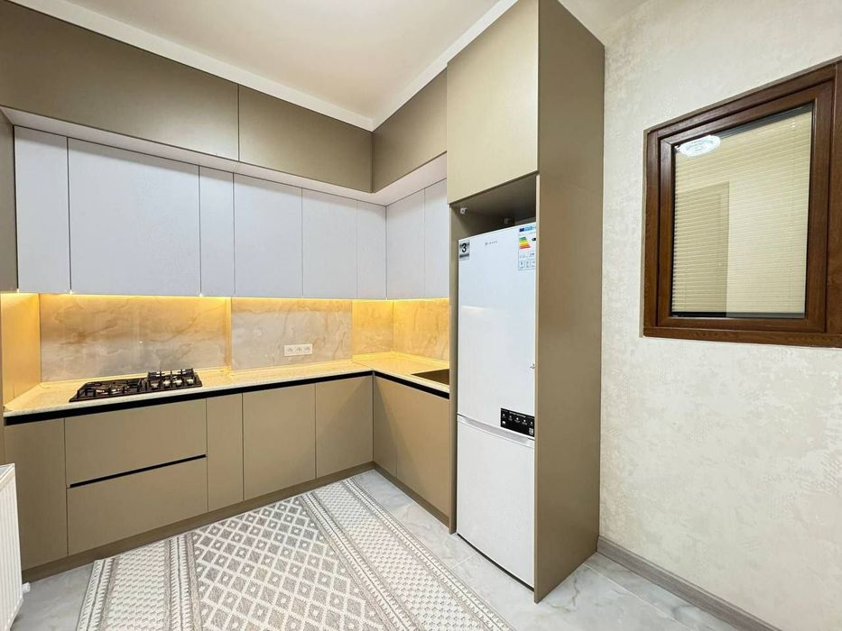 Квартира продаётся Самарканд Дарвоза РУВД 2/6/12 евро меб тех