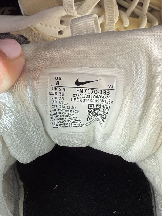 Дамски маратонки Nike