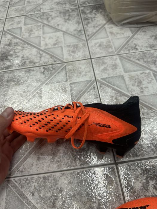Бутонки Adidas Predator