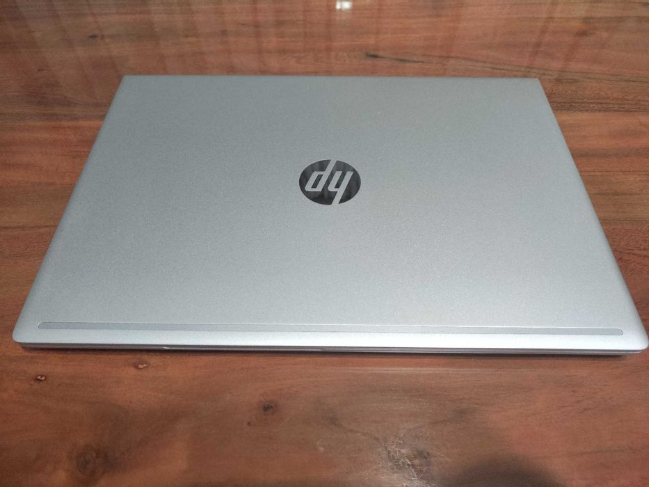 Продавам лаптоп HP ProBook 450 G7 / i5-10th / 16GB RAM / 460 GB SSD / Win 11 Pro