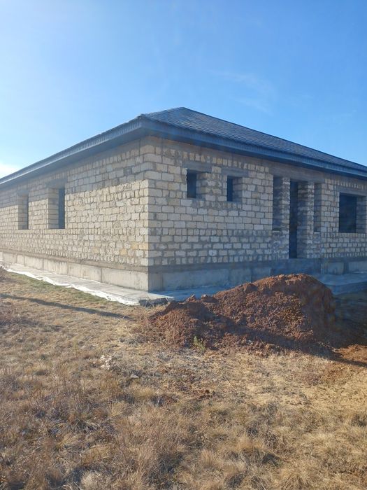 Продаю дом в черновом варианте
