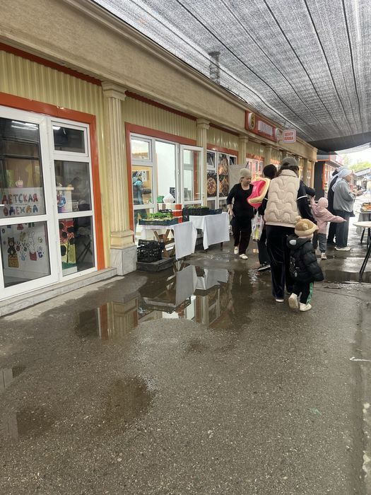 Бутик в аренду сдам на рынке