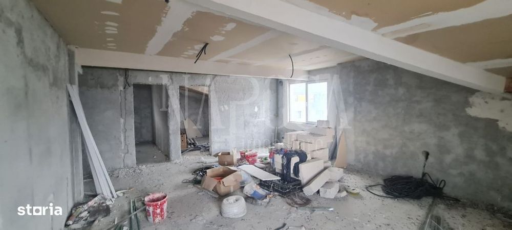 Apartament 3 camere de vanzare in Floresti