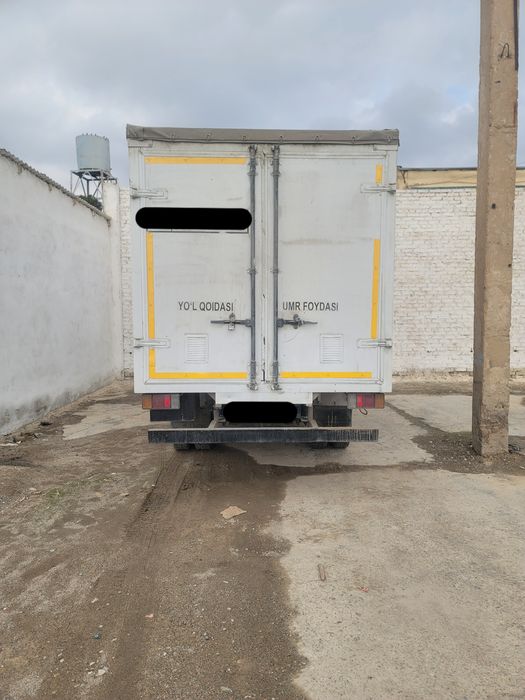 Isuzu orginal ..2011