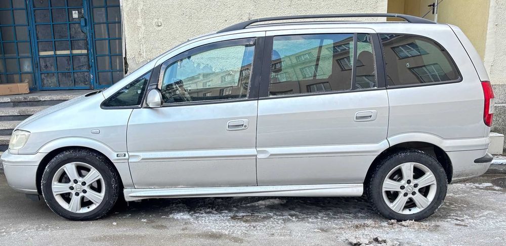 Opel Zafira Фабричен метан (CNG), ЕКО 3 – изкл. икономична , обслужена