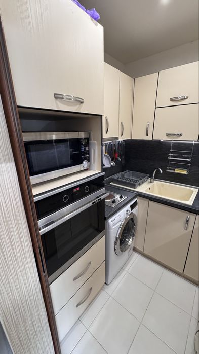 Дава се под наем Двустаен апартамент в Варна, Център - 70 кв.м за 612 € - Снимка #6